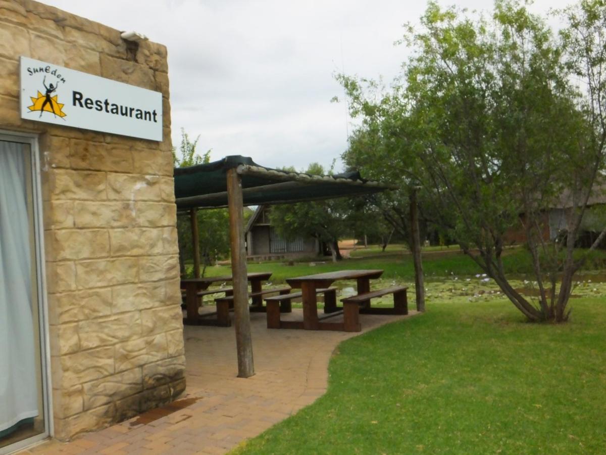 Suzie'S Loft - Nude - Suneden Family Naturist Resort Pretoria-Noord Exteriér fotografie